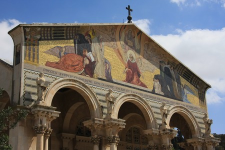 Mount of Olives Churches Private Walking Tour 