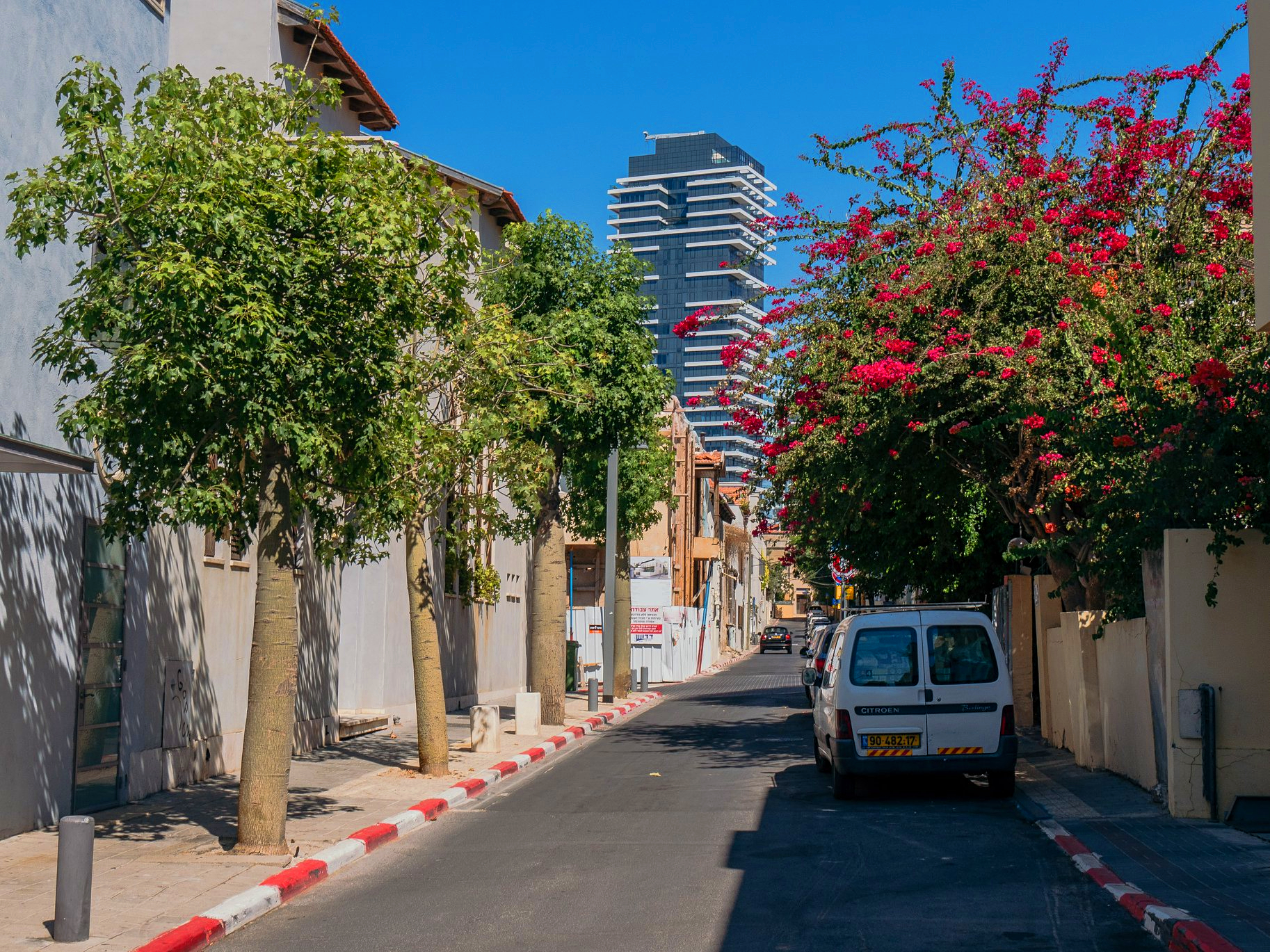 Red and white curb parking, Neve Tzedek, Tel Aviv, Israel
