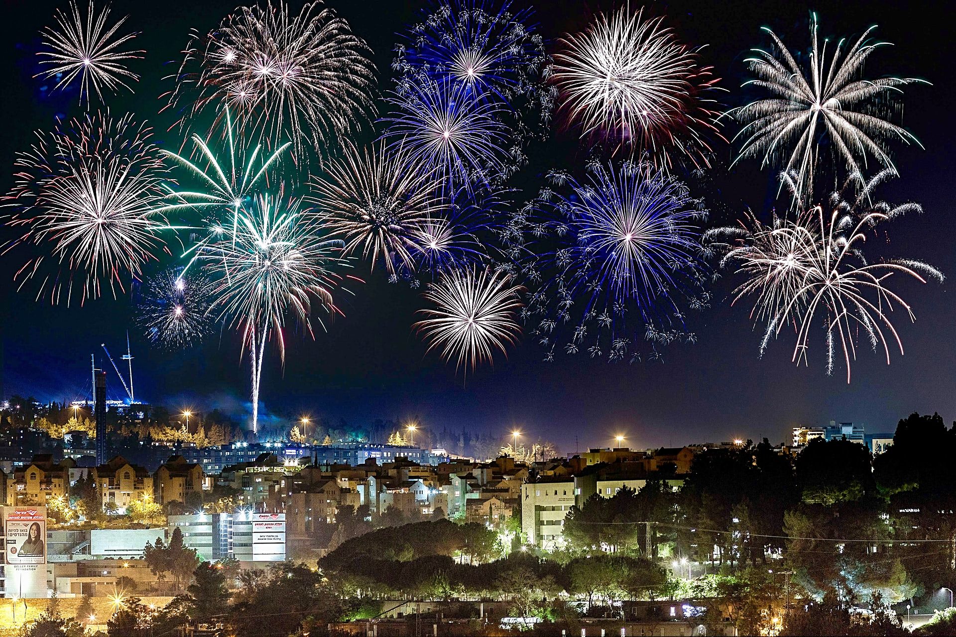 Fireworks at the end of the 70th Independence day ceremony on Mt. Herzl
