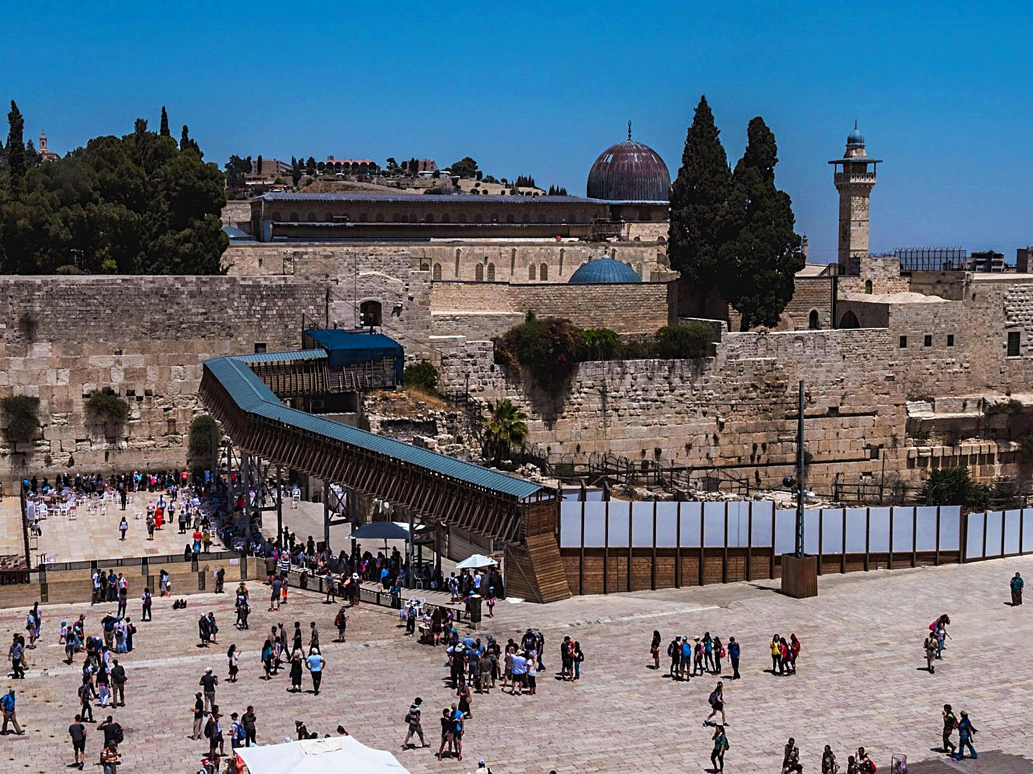 View of the Western Wall and of Temple Mount