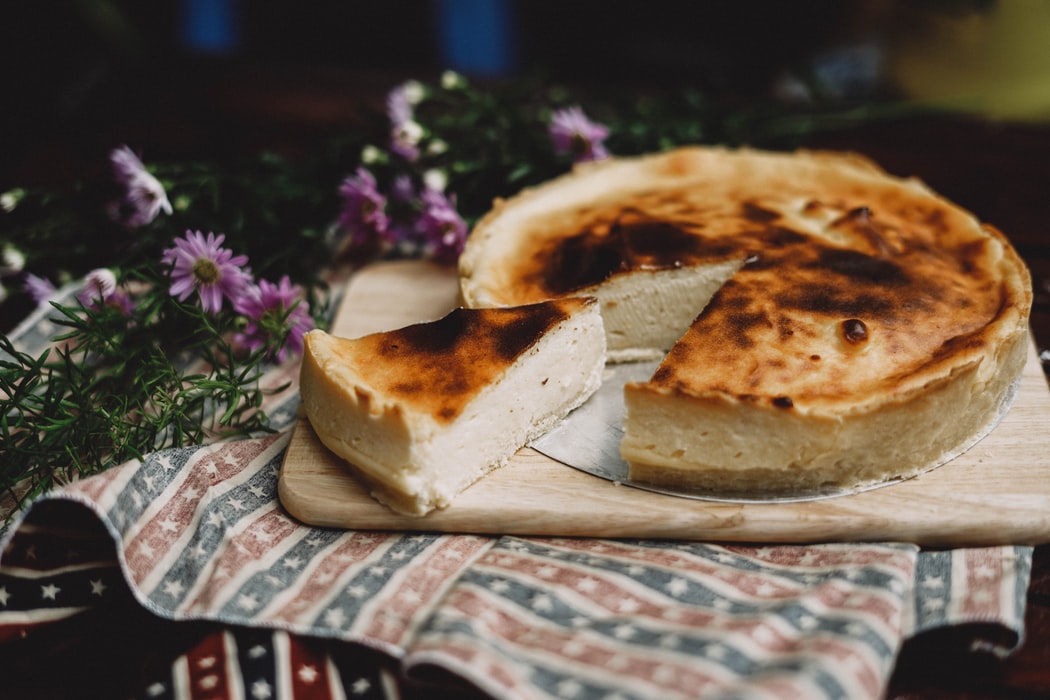  Cheesecake, traditional treat for Shavuot