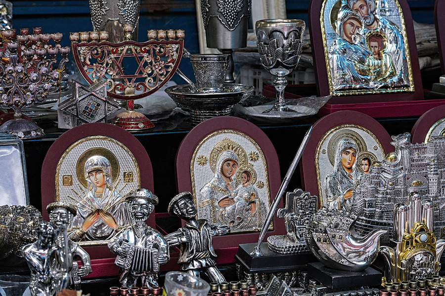 Icons and Judaica items in an Israeli gift shop