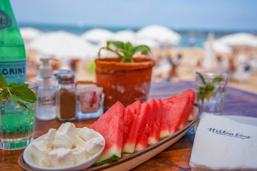 Hilton Bay - Absolute Beach & Surf Restaurant, Tel Aviv