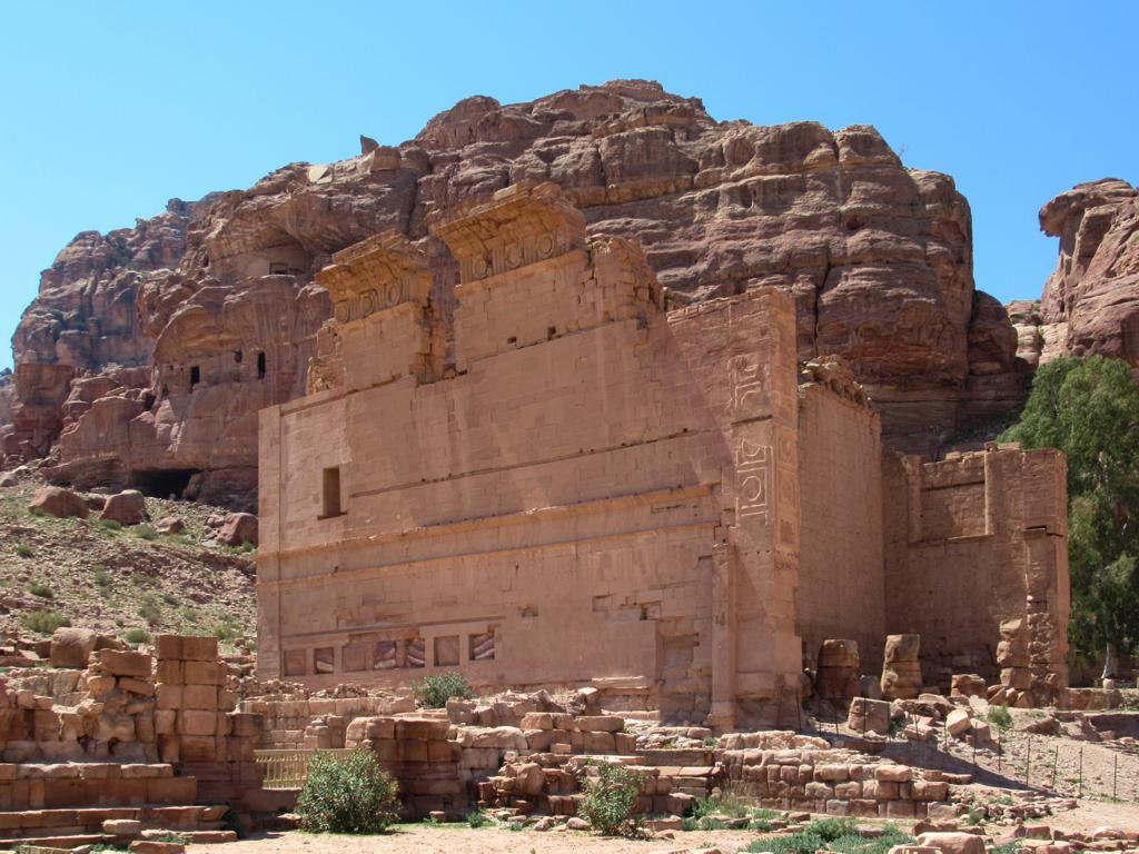 The Temple of Qasr Al-Bint